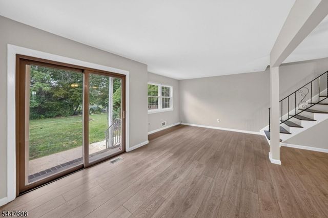301 Windsor Ct, Hillsborough Twp., NJ 08844