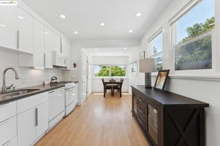 2823 11Th Ave C, Oakland, CA 94610