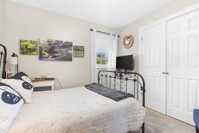 3952 W Collings Street, Springfield, MO 65803