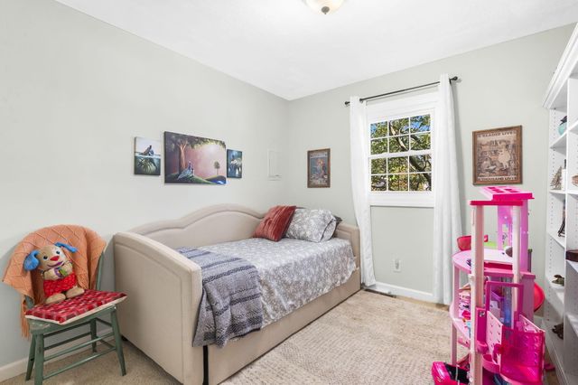 3952 W Collings Street, Springfield, MO 65803