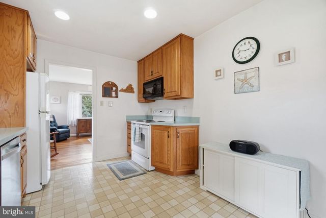 10011 TERRY ST, Fairfax, VA 22031