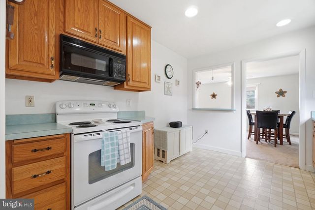 10011 TERRY ST, Fairfax, VA 22031