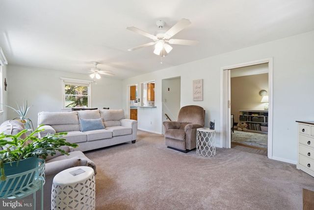 10011 TERRY ST, Fairfax, VA 22031