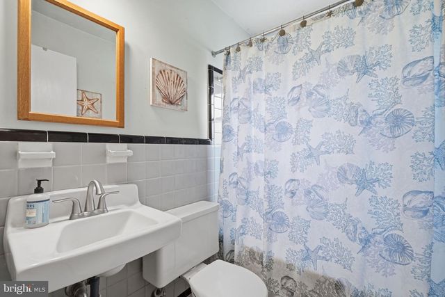10011 TERRY ST, Fairfax, VA 22031
