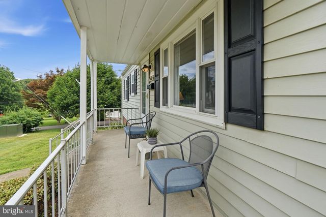 10011 TERRY ST, Fairfax, VA 22031