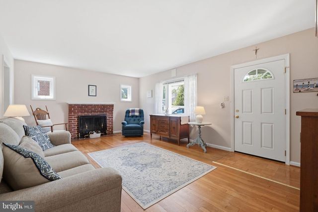 10011 TERRY ST, Fairfax, VA 22031