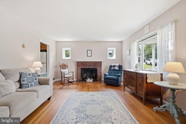 10011 TERRY ST, Fairfax, VA 22031