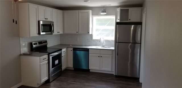 662 W Taylor Street 1, Fayetteville, AR 72701