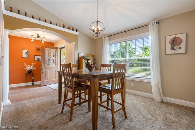4732 Helmsworth Drive NE, Canton, OH 44714