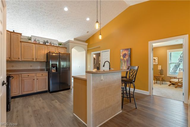 4732 Helmsworth Drive NE, Canton, OH 44714