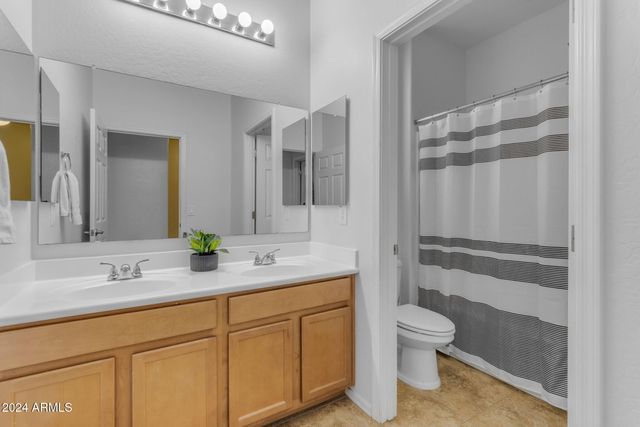 44395 W BAILEY Drive, Maricopa, AZ 85138