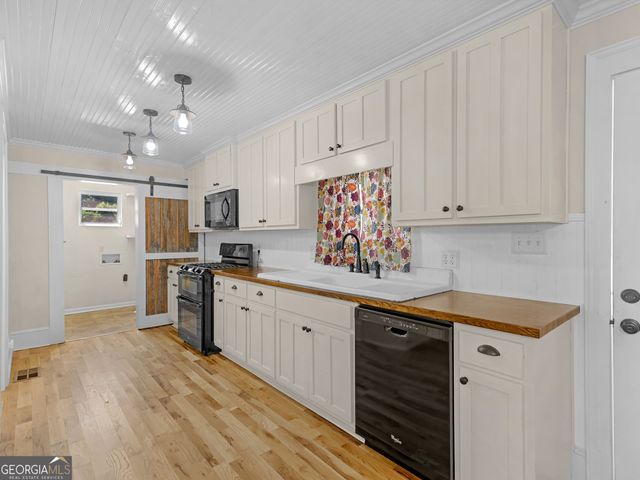 380 Forest Hill Road, Macon, GA 31210
