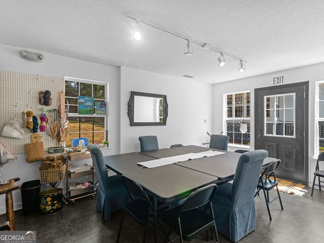 380 Forest Hill Road, Macon, GA 31210