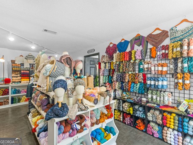 380 Forest Hill Road, Macon, GA 31210