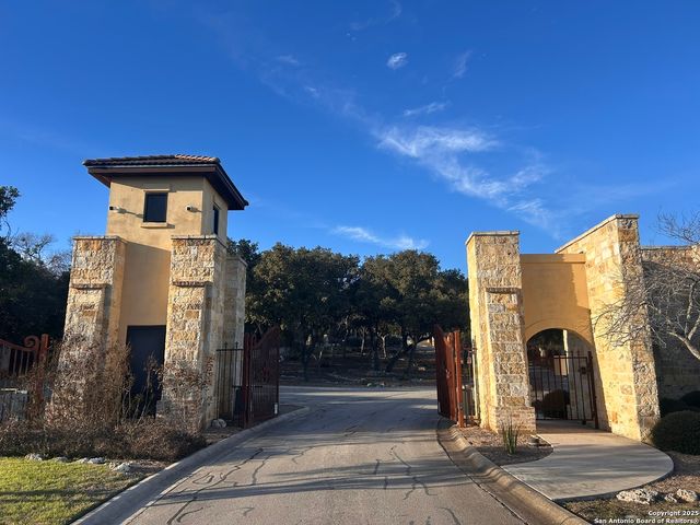 1222 LIBBY LOOKOUT, Canyon Lake, TX 78133