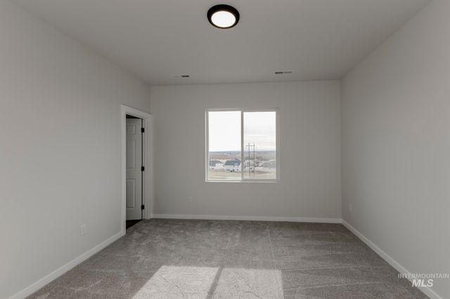 1145 W Cub River Dr, Meridian, ID 83642