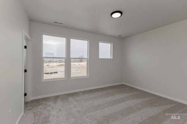 1145 W Cub River Dr, Meridian, ID 83642