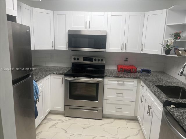 5952 NW 25th Pl 234, Sunrise, FL 33313
