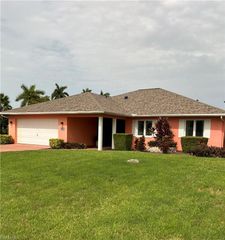 3404 SW 1st PL, Cape Coral, FL 33914
