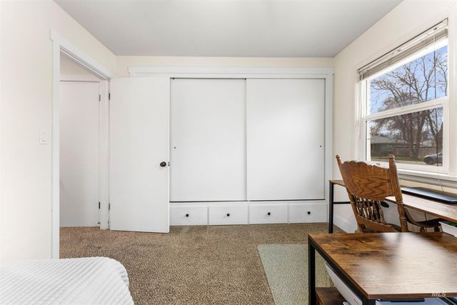 140 Blaine Ave., Nampa, ID 83651
