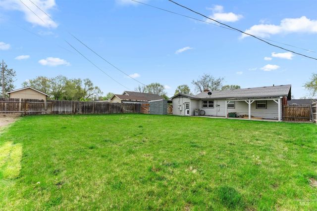 140 Blaine Ave., Nampa, ID 83651