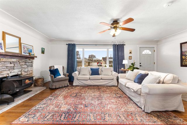 140 Blaine Ave., Nampa, ID 83651
