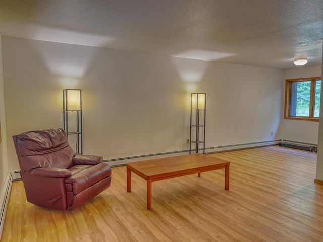 822 ESRO ROAD, Fairbanks, AK 99712
