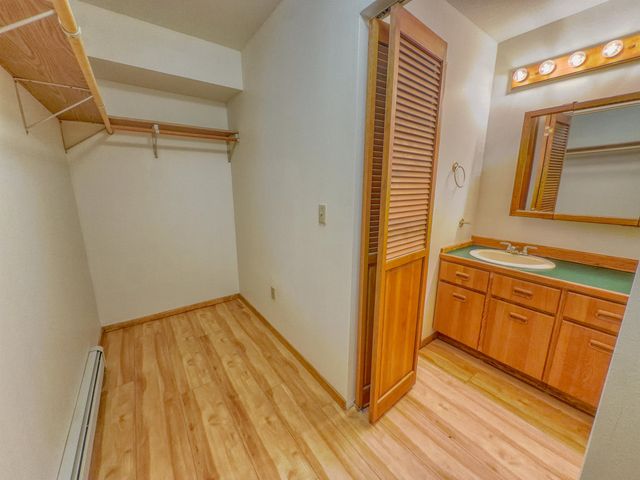 822 ESRO ROAD, Fairbanks, AK 99712