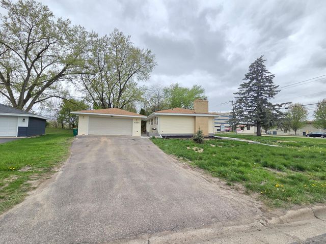5201 W 84th Street, Bloomington, MN 55437