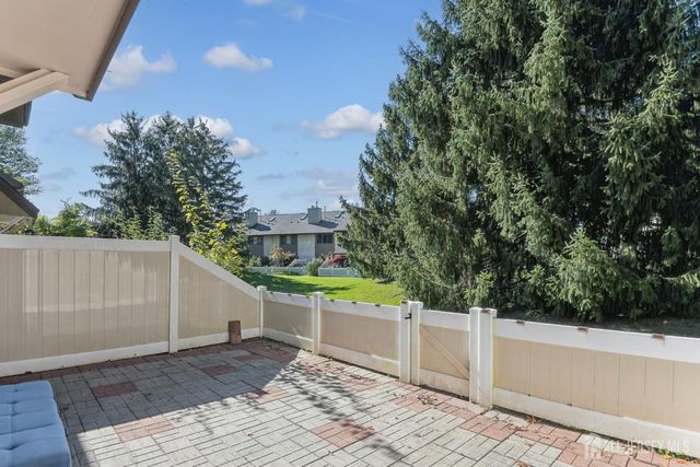 241 Hampshire Drive, Plainsboro, NJ 08536