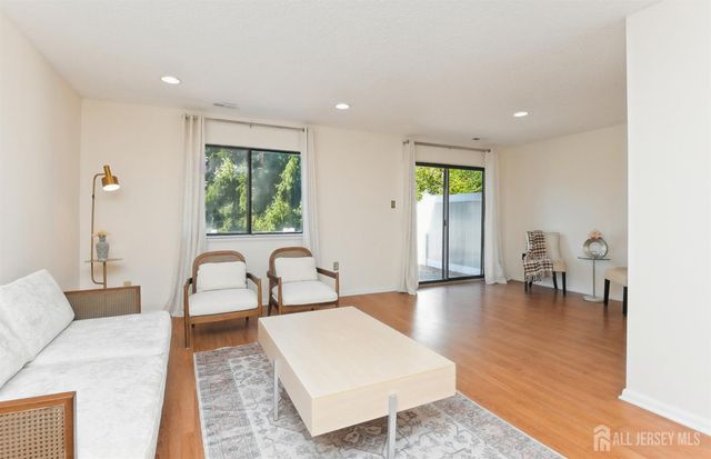 241 Hampshire Drive, Plainsboro, NJ 08536