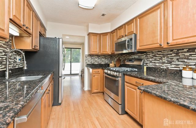 241 Hampshire Drive, Plainsboro, NJ 08536