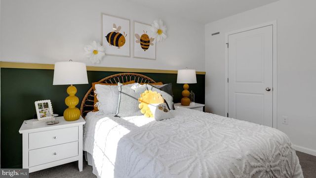 3081 MARTHA WAY, Pennsburg, PA 18073