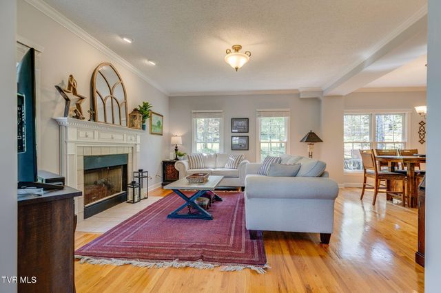 4 Sage Court, Johnson City, TN 37604
