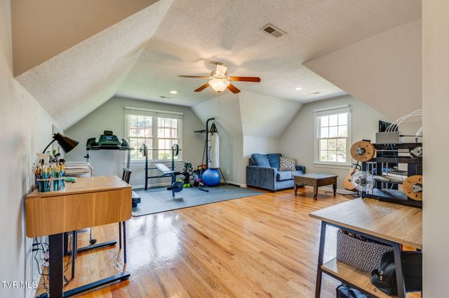4 Sage Court, Johnson City, TN 37604
