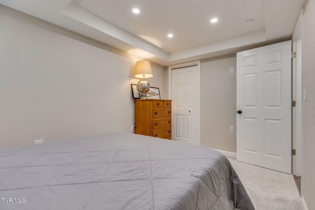 4 Sage Court, Johnson City, TN 37604