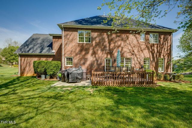 4 Sage Court, Johnson City, TN 37604