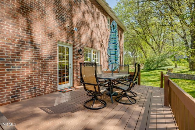 4 Sage Court, Johnson City, TN 37604
