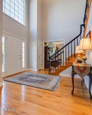 4 Sage Court, Johnson City, TN 37604