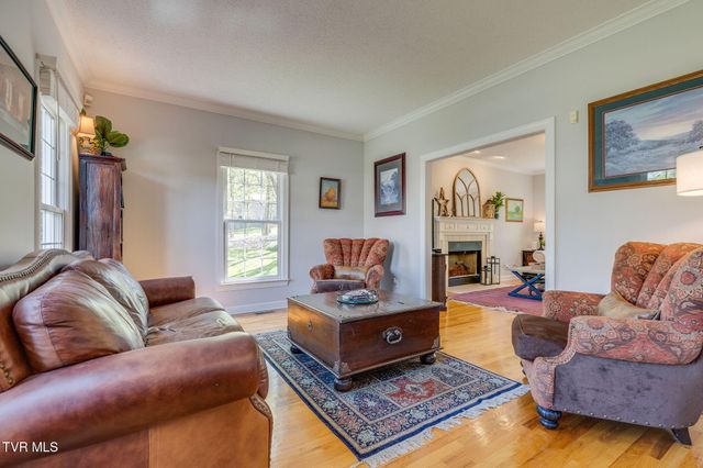 4 Sage Court, Johnson City, TN 37604