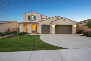 1886 Pele Way, Corona, CA 92882