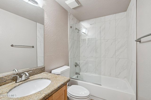 1321 E DESERT FLOWER Lane, Phoenix, AZ 85048