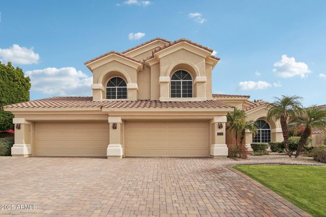 1321 E DESERT FLOWER Lane, Phoenix, AZ 85048