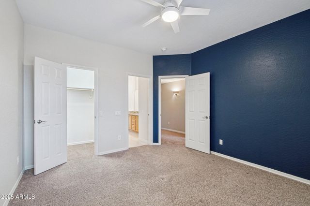 1321 E DESERT FLOWER Lane, Phoenix, AZ 85048