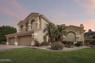 1321 E DESERT FLOWER Lane, Phoenix, AZ 85048