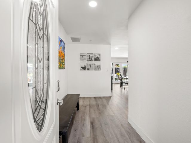 3052 E Fremont Avenue E, Fresno, CA 93710