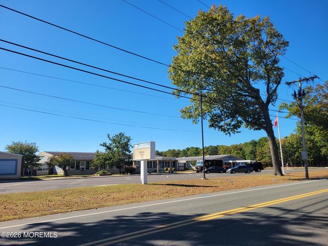 105 Solar Drive, Brick, NJ 08724
