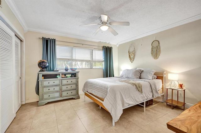 5201 NE 24th Terrace A203, Fort Lauderdale, FL 33308
