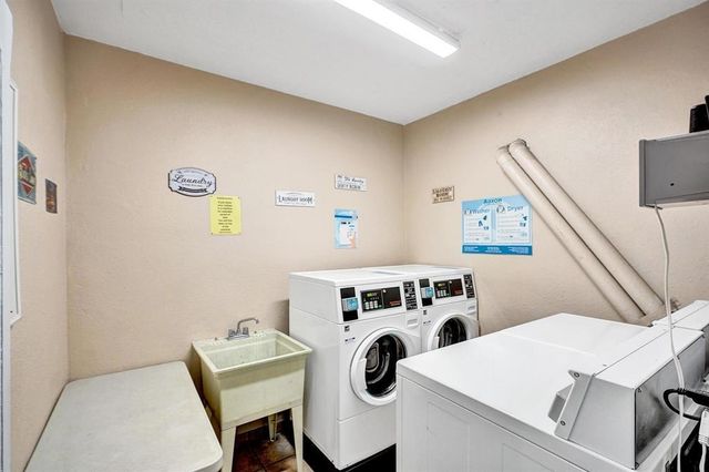 5201 NE 24th Terrace A203, Fort Lauderdale, FL 33308