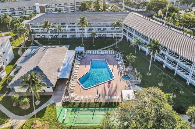 5201 NE 24th Terrace A203, Fort Lauderdale, FL 33308